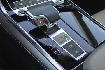 Audi Q8 Q8-e 3.0 55 381KM 2023 Audi Q8 3.0 Hybryda Plug-in 381KM, zdjęcie 21