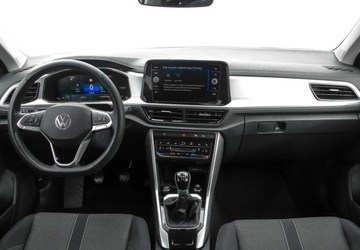 Volkswagen T-Roc I 2024 Volkswagen T-Roc 1.0 TSI 116KM Life, Podgrzewane Fotele, Reflektory LED, A, zdjęcie 16
