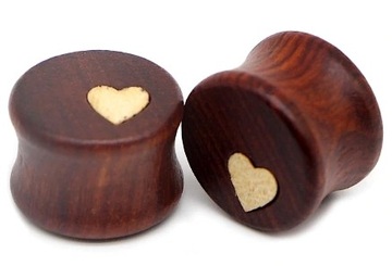 Plug tunel ORGANIC drewniany Serce serduszko 10mm