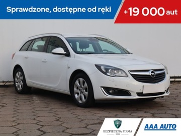 Opel Insignia I Sports Tourer Facelifting 1.6 DTH ecoFLEX 136KM 2016 Opel Insignia 1.6 CDTI, Automat, Navi, Xenon