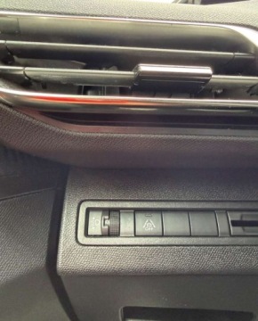 Peugeot 5008 II Crossover Facelifting 1.2 PureTech 130KM 2023 Peugeot 5008 Peugeot 5008 1.2 Benzyna 130KM, zdjęcie 34