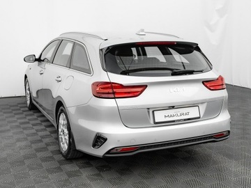Kia Ceed III Kombi Facelifting 1.5 T-GDI 160KM 2022 Kia Cee'd GD4E578#1.5 T-GDI M K.cofania 2 stref, zdjęcie 3