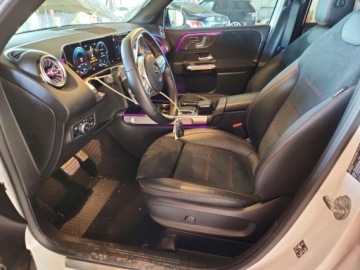 Mercedes GLB 2020 Mercedes-Benz GLB 250 2020 2.0 Benzyna 221KM, zdjęcie 7