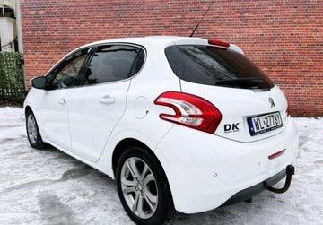 Peugeot 208 I Hatchback 5d Facelifting 1.2 PureTech 82KM 2015 Peugeot 208 Klima Bluetooth Alu Gwarancja w cenie Warszawa VFVV 1.2 82KM, zdjęcie 2