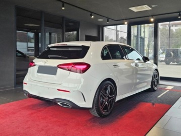 Mercedes Klasa A W177/V177 2025 MERCEDES-BENZ A Klasa 250 e AMG Line 1.3 272KM, zdjęcie 5