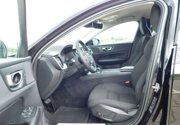 Volvo V60 II  2021 Volvo V60 z Gwarancja Bezwypadkowy Model 2022r 2.0 Benzyna 197KM, zdjęcie 11