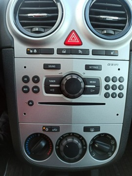 Opel Corsa D 2012 Opel Corsa serwis zadbana ,alu felgi, zdjęcie 12