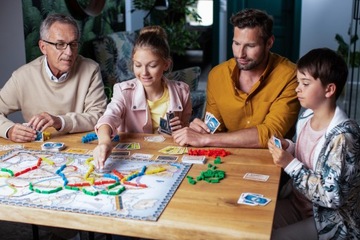 САДЬТЕ В ПОЕЗД ЕВРОПА СЕМЬЯ БУНТОНЕР НАСТОЛЬНАЯ ИГРА