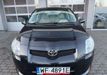 Toyota Auris I Hatchback 1.8 Valvematic 147KM 2009 Toyota Auris 147 KM, Xenony, salon Polska, serwis ASO 1.8 Benzyna 147KM, zdjęcie 1