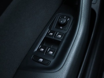 Volkswagen Passat B8 Limousine 1.8 TSI BlueMotion Technology 180KM 2015 VW Passat 1.8 TSI, Salon Polska, Automat, Navi, zdjęcie 20