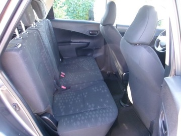 Subaru 2011 Subaru Trezia Toyota 1.4 D Subaru Trezia 1.4 Diesel 90KM, zdjęcie 8