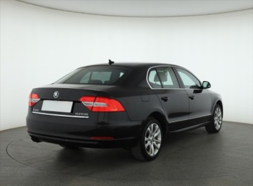 Skoda Superb II Sedan Facelifting 2.0 TDI CR DPF  140KM 2014 Skoda Superb 2.0 TDI, Salon Polska, 1. Właściciel, zdjęcie 4