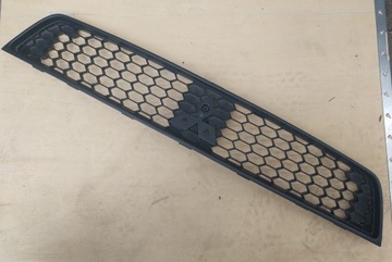 7450A457 MITSUBISHI COLT VI MŘÍŽKA MASKA PŘEDNÍ