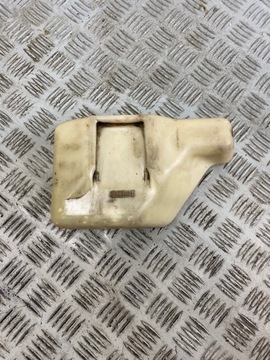 MITSUBISHI PAJERO I 82-91 NÁDOBKA VYROVNÁVACÍ KAPALINY CHLADÍCÍHO