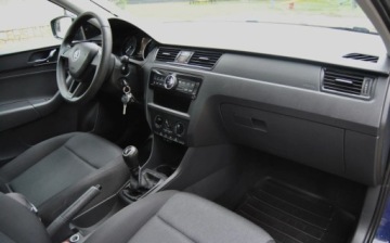 Skoda Rapid II Spaceback 1.2 TSI 90KM 2017 Skoda RAPID GWARANCJA, Salon PL, 2017, 1.2 BenzynaLPG, Ladnie utrzymana, zdjęcie 6