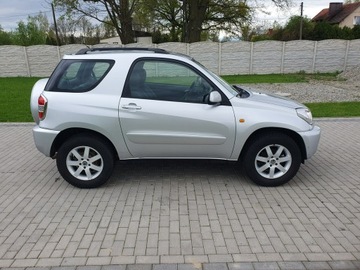 Toyota RAV4 II 2.0 i 16V 150KM 2000 Toyota RAV-4 2.0 Benzyna 150KM 4x4 132tyś.km, zdjęcie 9