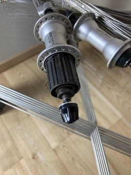 СТУПИЦЫ КОЛЕСА SHIMANO DEORE XT 750