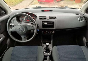 Suzuki Swift IV Hatchback 5d 1.3 92KM 2010 Suzuki Swift Suzuki Swift 2010 1.3 16V Klima Bezwypadkowy 1.3 Benzyna 92KM, zdjęcie 27