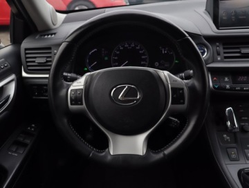 Lexus CT Hatchback 5d 200h 136KM 2011 Lexus CT 200h, Automat, Skóra, Navi, Xenon, Klima, zdjęcie 20