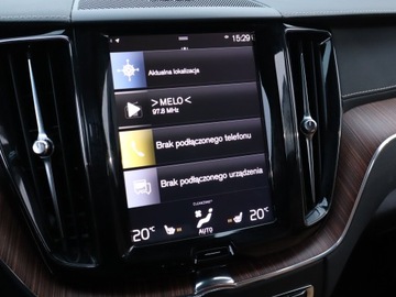 Volvo XC60 II Crossover T4 190KM 2020 Volvo XC60 T4, Salon Polska, Serwis ASO, Automat, zdjęcie 11