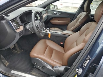 Volvo XC60 II 2023 Volvo XC 60 2023 VOLVO XC60 PLUS 2.0 Benzyna 295KM, zdjęcie 7