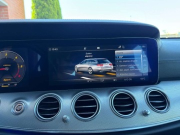 Mercedes Klasa E W213 Kombi 2.0 220d 194KM 2019 Mercedes-Benz Klasa E 2.0 diesel 194 KM zarej w PL automat zadbany ksia, zdjęcie 16