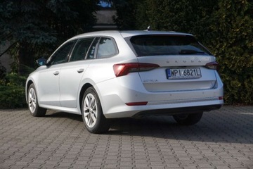Skoda Octavia IV Kombi 2.0 TDI 115KM 2021 Skoda Octavia Skoda Octavia, IV, 2.0 TDI, 115KM, Kombi, Hak, Virtual, stan, zdjęcie 5