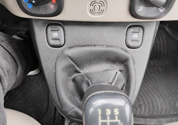 Fiat Panda II Hatchback 5d 1.2 69KM 2012 Fiat Panda I rej 2013r, 1.2 Benzyna. Lekko uszkodzony przod. Jezdzi. 1.2, zdjęcie 10