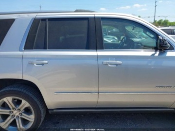  GMC Yukon 2018r., 4x4, 6.2L 6.2 Benzyna 420KM, zdjęcie 4