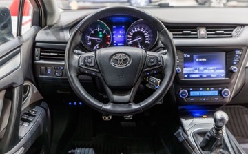 Toyota Avensis III Wagon Facelifting 2015 2.0 D-4D 143KM 2016 Toyota Avensis 2.0 D-4D Premium 2.0 Diesel 143KM, zdjęcie 13