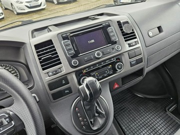 Volkswagen Caravelle T5 Caravelle Facelifting długi rozstaw osi 2.0 BiTDI 180KM 2012 Volkswagen Caravelle 2.0 TDI 180KM DSG 4Motion 9os, zdjęcie 10