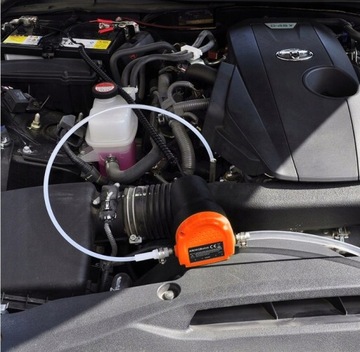 Насос Kraft&Dele 120W для замены моторного и печного масла 12В + шланги