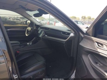 Jeep Grand Cherokee V 2023 Jeep Grand Cherokee Limited 2023 3.6l 3.6 Benzyna 293KM, zdjęcie 9