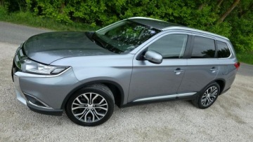 Mitsubishi Outlander III 2016 Mitsubishi Outlander 2.0 150KM 7-osób| Kamera | Klimatyzacja|Gwarancja, zdjęcie 16