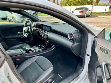 Mercedes CLA C118/X118 Shooting Brake AMG 2.0 35 AMG 306KM 2019 MERCEDES-BENZ CLA 35 AMG 306PS FULL OPCJA NAVI FULL LED, zdjęcie 16