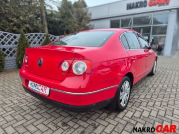 Volkswagen Passat B6 Sedan 1.4 TSI 122KM 2009 Volkswagen Passat Polski salon 1.4 TSI 1.4 Benzyna 122KM, zdjęcie 2