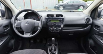 Mitsubishi Space Star Hatchback 5d Facelifting 1.0  71KM 2019 Mitsubishi Space Star Mitsubishi Space Star Benzyna 71KM, zdjęcie 17