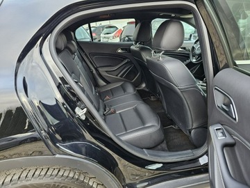 Mercedes GLA I Off-Roader Facelifting 2.0 250 211KM 2018 Mercedes GLA 250 2,0 Benzyna 211KM automat 4 matic, zdjęcie 6