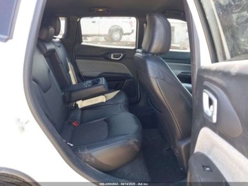 Jeep Compass II 2024 Jeep Compass 2024, Latitude, 4x4, od ubezpieczalni 2.0 Benzyna 200KM, zdjęcie 9