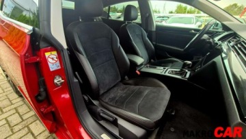 Volkswagen Arteon Fastback 2.0 TSI 190KM 2017 Volkswagen Arteon Niski przebieg II wlascicielAndroidAuto 2.0 Benzyna, zdjęcie 6