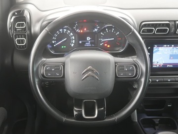 Citroen C3 Aircross  I Crossover 1.2 PureTech 110KM 2019 Citroen C3 Aircross 1.2 PureTech, Salon Polska, zdjęcie 13