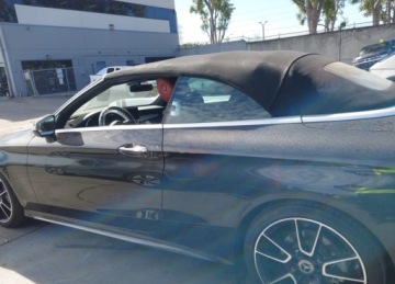 Mercedes Klasa C W205 Kabriolet Facelifting 2.0 300 258KM 2019 Mercedes-Benz Klasa C MERCEDES-BENZ C 300 2.0 Benzyna 259KM, zdjęcie 5