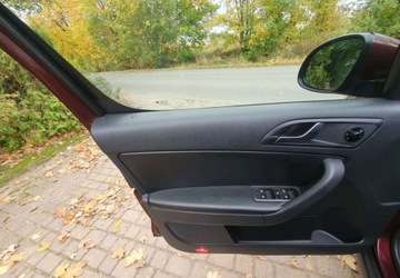 Skoda Yeti Minivan 2.0 TDI CR DPF 110KM 2012 Skoda Yeti Skoda Yeti 2.0 TDI 2.0 Diesel 110KM, zdjęcie 8