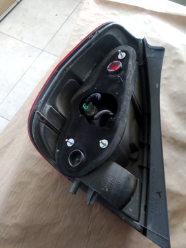 HONDA JAZZ 2 II 02-08 SVĚTLO ZADNÍ PRAVÁ