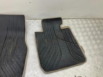 2219799 KOMPLET KOBERCŮ 335 I 225 2012 BMW 3 TOURING (F31)