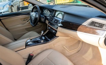BMW Seria 5 F10-F11 Limuzyna Facelifting 535i 306KM 2014 BMW Seria 5 BMW SERIA 5 VI (F07F10F11) 535 xDrive 306KM 3.0 Benzyna 306KM, zdjęcie 14