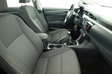 Toyota Corolla XI Sedan 1.4 D-4D 90KM 2015 Toyota Corolla 1.4 D-4D, Salon Polska, Klima, zdjęcie 6