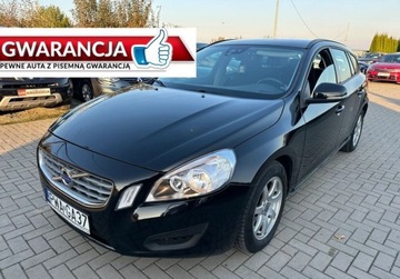 Volvo V60 I Kombi 1.6 DRIVe 115KM 2011 Volvo V60 1.6 diesel 114KM ks. serwis. Gwarancja Zamiana Zarejestrowany 1.6