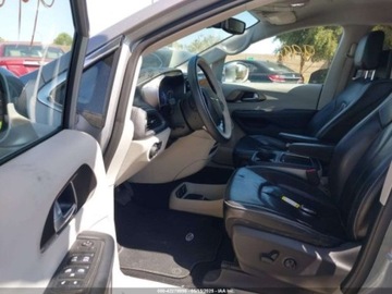 Chrysler Pacifica II 2018 Chrysler Pacifica 2018 CHRYSLER PACIFICA HYBRID LIMITED 3.6 Benzyna 260KM, zdjęcie 9