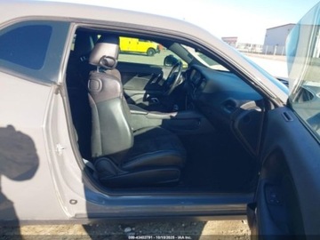 Dodge Challenger III 2019 Dodge Challenger 2019 DODGE CHALLENGER RT SCAT PACK 6.4 Benzyna 385KM, zdjęcie 4